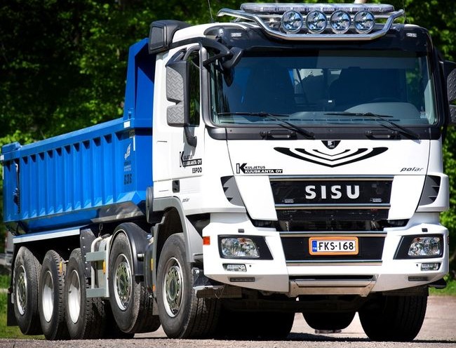 کشنده سیسو پلار (Sisu Polar)؛ کامیونی فنلاندی برای مسیرهای سخت و تخصصی
